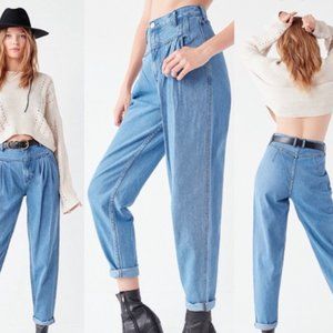 Urban Outfitters BDG high rise carrot jean